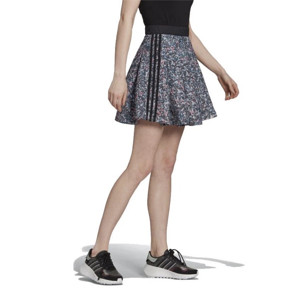 adidas Floral Print Circle Skirt with Black Waistband - Picture 4 of 8